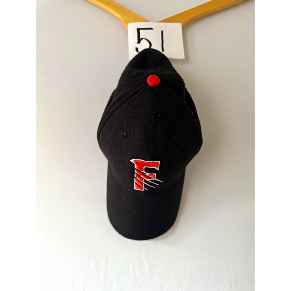 New Era Fresno Grizzlies 39THIRTY Fitted Cap S-M Black/Red Licensed